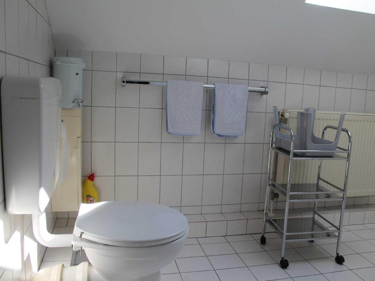 Ferienwohnungen Haus Sommerwind, 45075 Jemgum エクステリア 写真