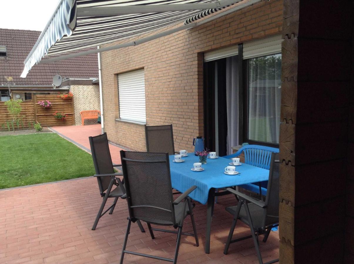 Ferienwohnungen Haus Sommerwind, 45075 Jemgum エクステリア 写真